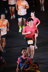 BIB: 24703, 2498, 22915
                            <button type="button" onclick="openModal(23151109)" class="btn btn-primary btn-sm float-right btn-popup" data-toggle="modal" data-target=".modal-high-quality">
                        <i class="fas fa-shopping-cart"></i> Add to Cart
                    </button>
                                            <button type="button" onclick="isThisMe(23151109, true)" class="btn btn-success btn-sm float-right btn-popup btn-isme hidden" data-toggle="tooltip" data-placement="bottom" title="นี่คือรูปของคุณใช่ไหม คลิกที่นี่เพื่อเอาเข้าอัลบั้ม">
                        <i class="fas fa-plus"></i> Add to album
                    </button>
                    <button type="button" onclick="isThisMe(23151109, false)" class="btn btn-warning btn-sm float-right btn-popup btn-isnotme hidden">
                        <i class="fas fa-ban"></i> Remove from album
                    </button>